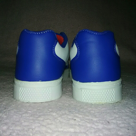 💕NWOT Polo Ralph Lauren Blue/White Sneakers - Picture 6 of 7
